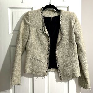 Gray tweed iro jacket with pierced ring detail